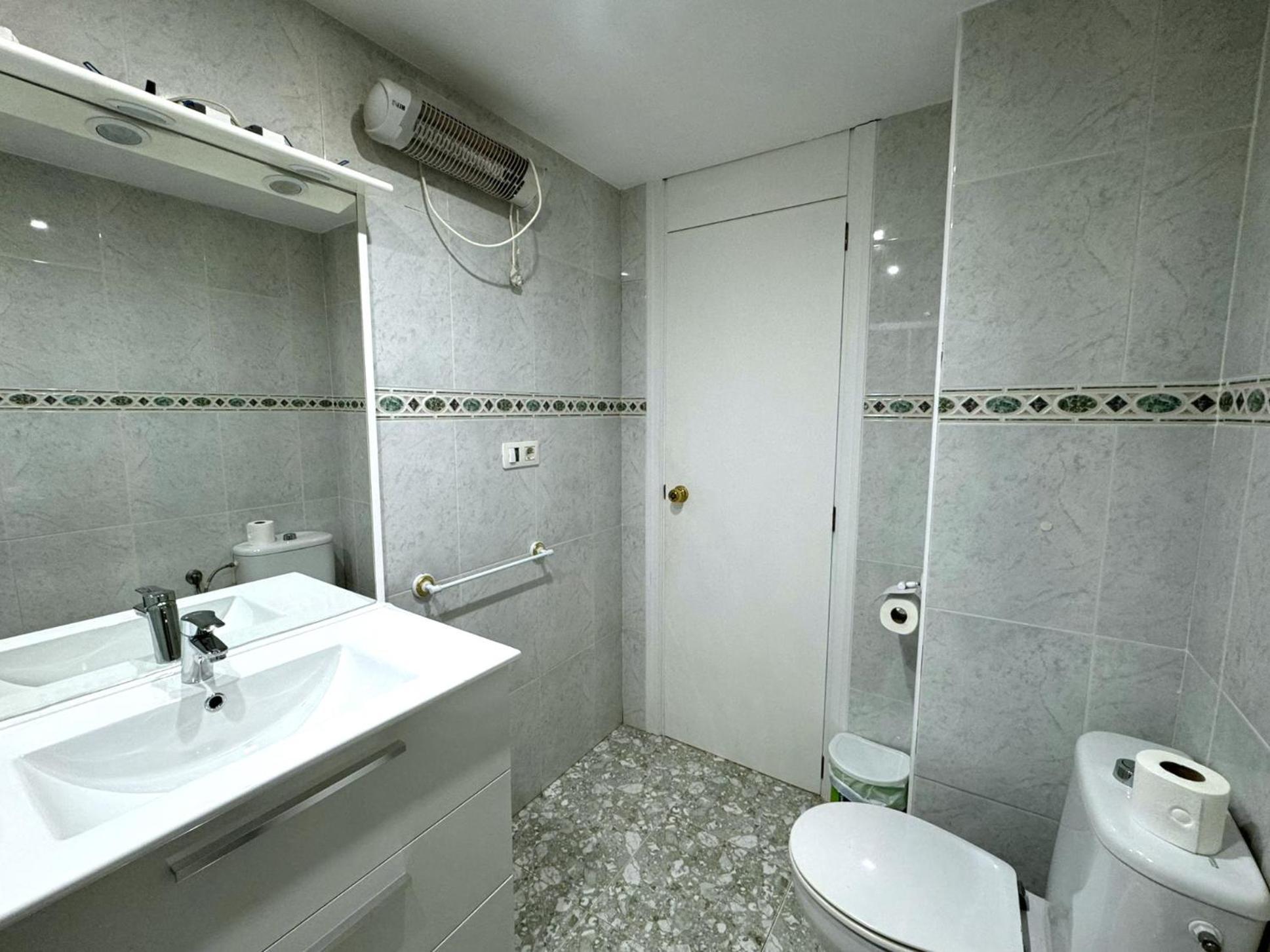 Coblanca 8-16º3 Appartement *