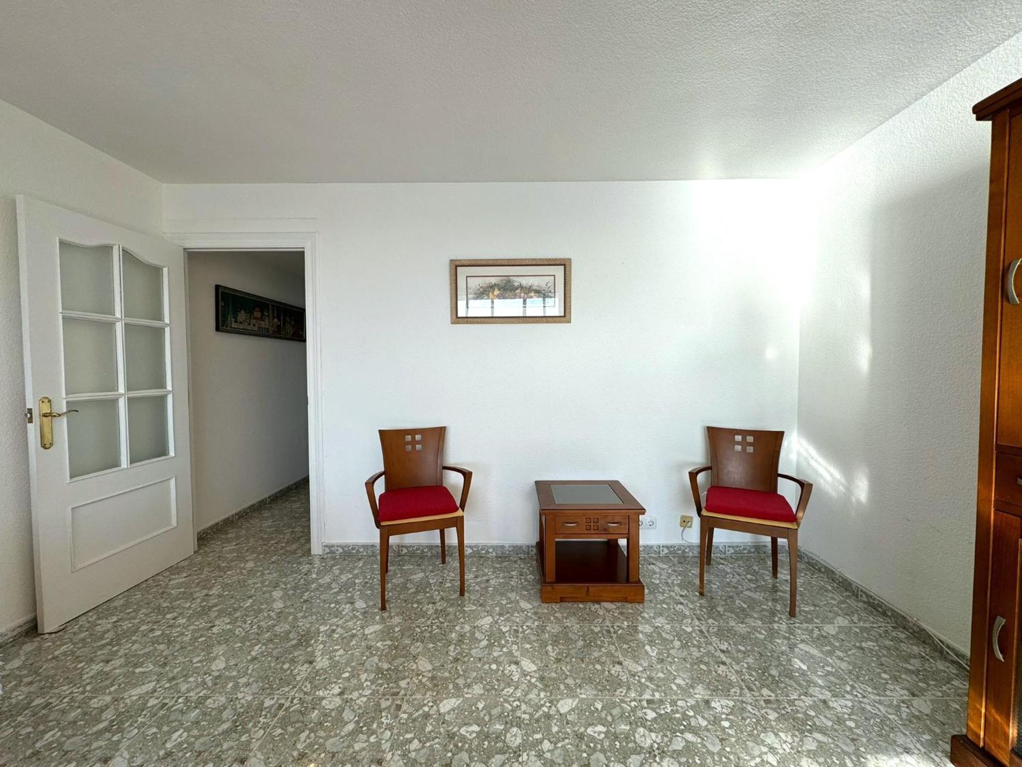 Appartement Coblanca 8-16º3 *